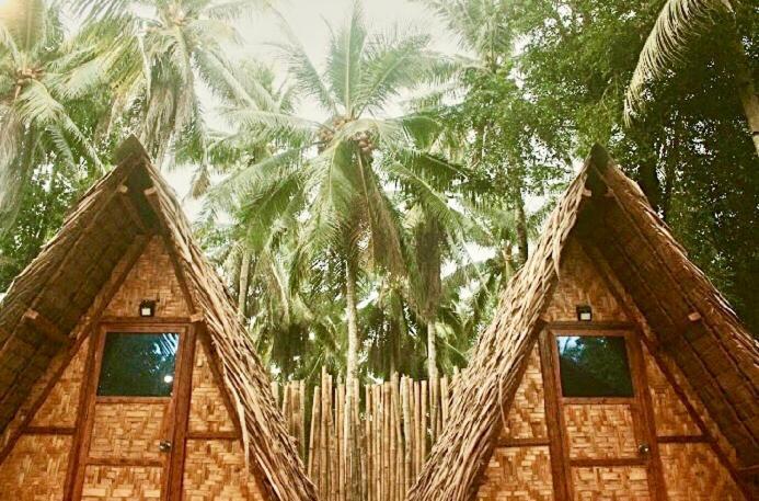 "Triangle Hut" Camp Fuego Siargao Hotel Catangnan Ngoại thất bức ảnh