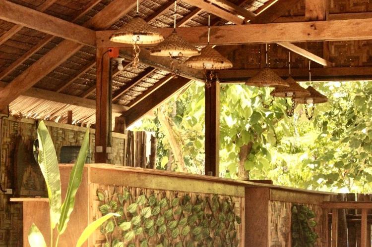 "Triangle Hut" Camp Fuego Siargao Hotel Catangnan Ngoại thất bức ảnh